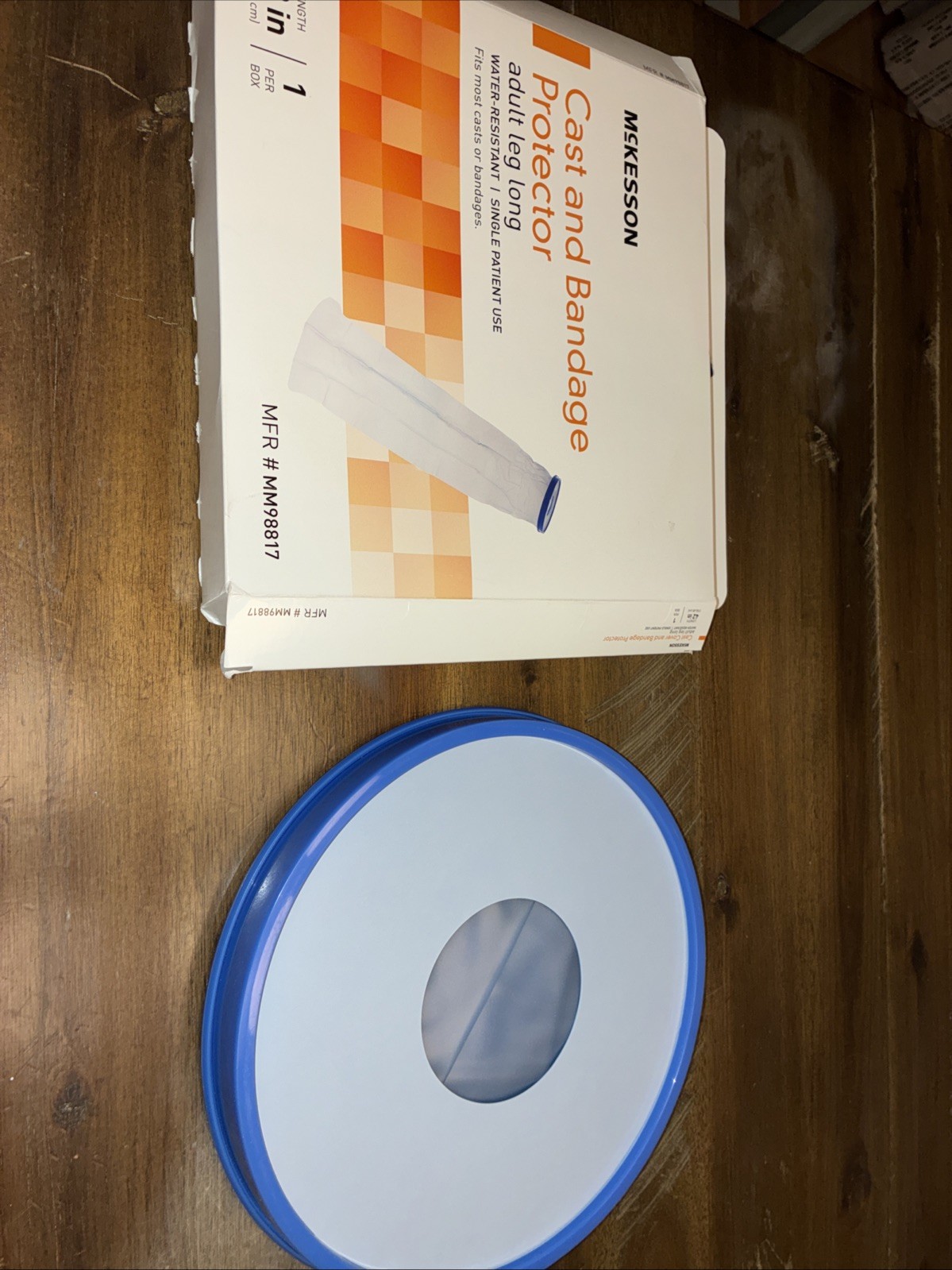 New In Box McKesson Leg Cast Cover 42 Inch Vinyl MM98817 1 Ct