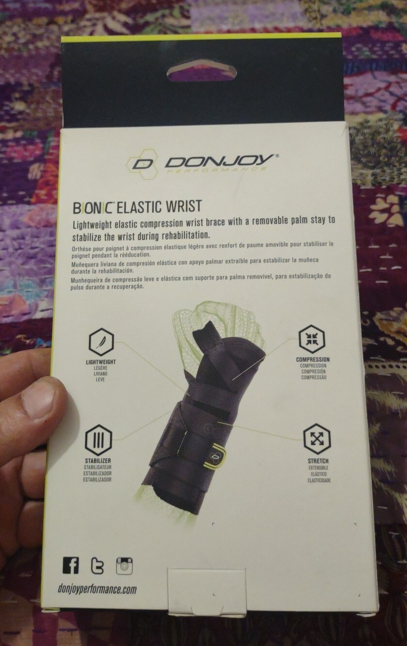 DonJoy Performance Bionic Elastic Wrist Small XS/S Right – Rehab Pain Relief