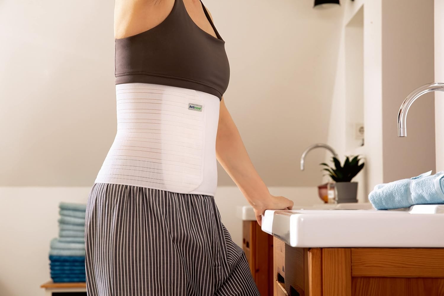 Actimove Abdominal Binder Comfort with Soft Pad, 9″ for Shorter Torso, Large