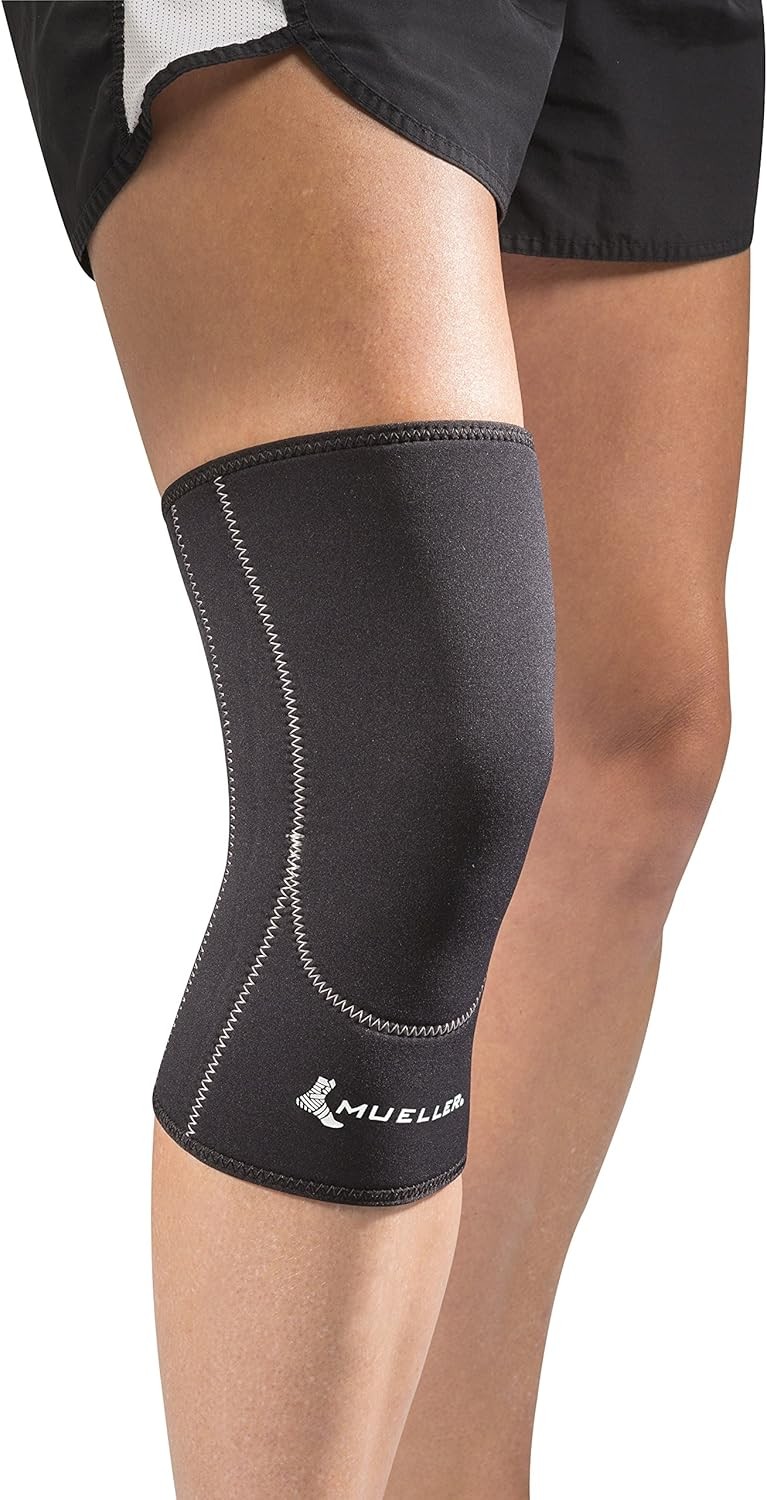 MLR Sports Medicine Closed Patella Knee Sleeve, Black X-Small (10-12″)