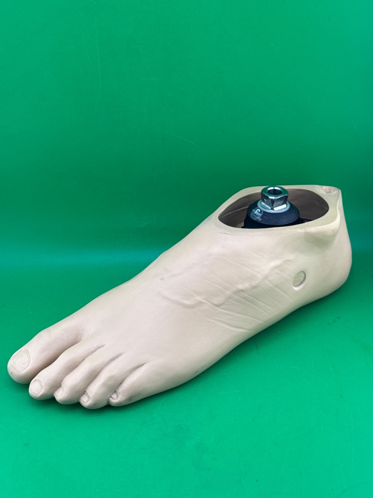 Trulife kinetic edge prosthetic foot. Left. Size 28. Category 3. Great condition