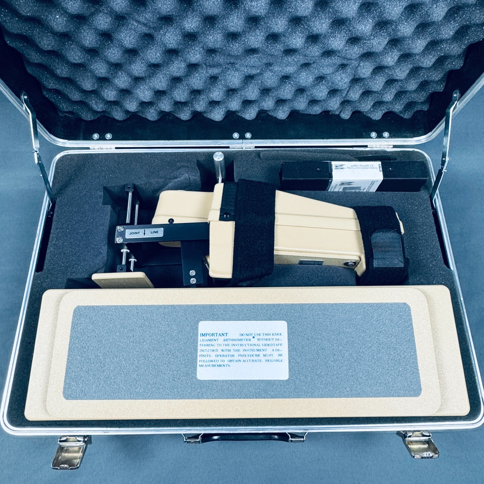 KT 1000 Knee Ligament Arthrometer ACL Joint Laxity MEDmetric Corp KT2582-3T