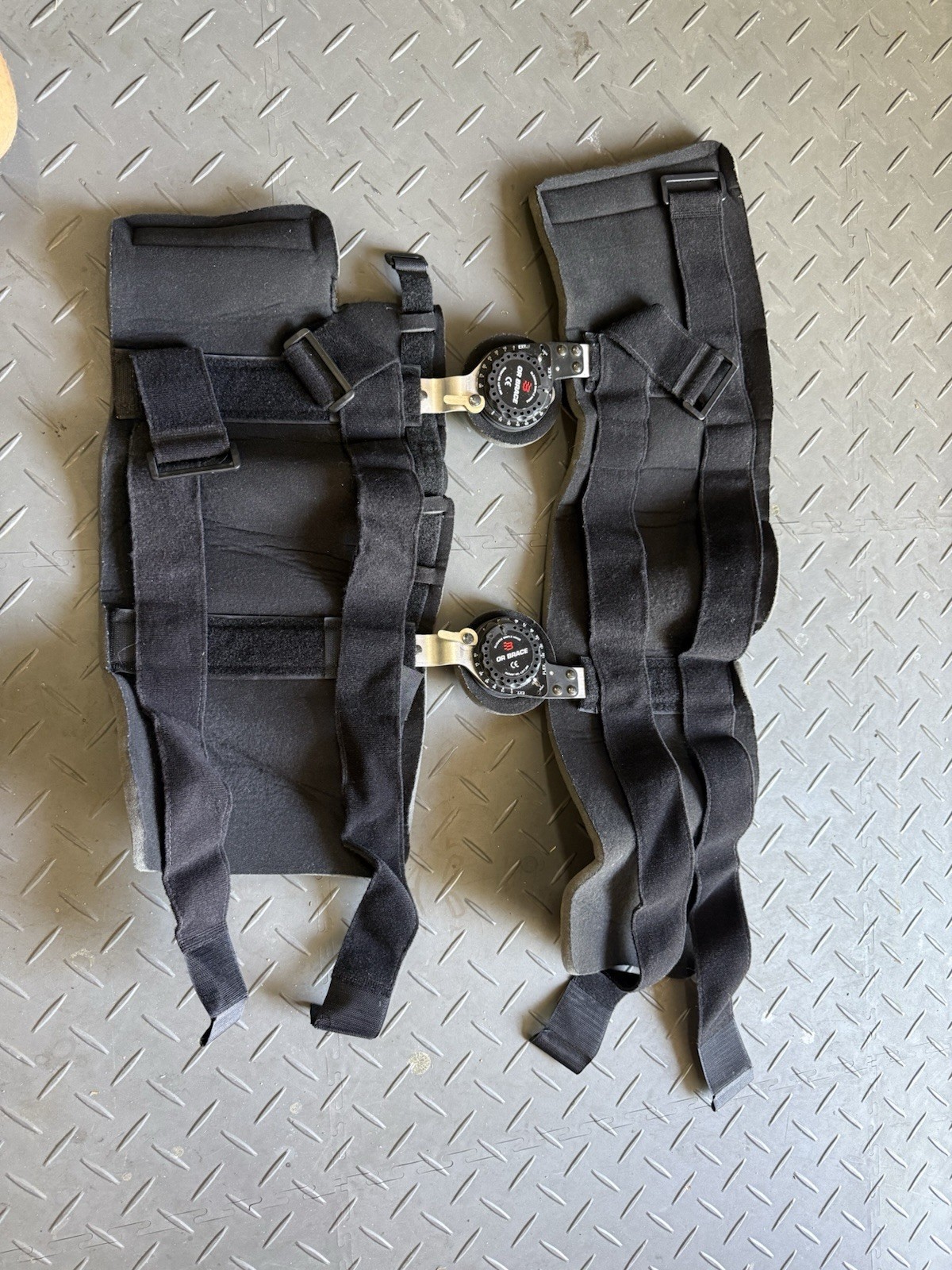 Breg Quiklok OR Brace SKU: AK580005B 20” Knee Orthosis FREE SHIPPING!