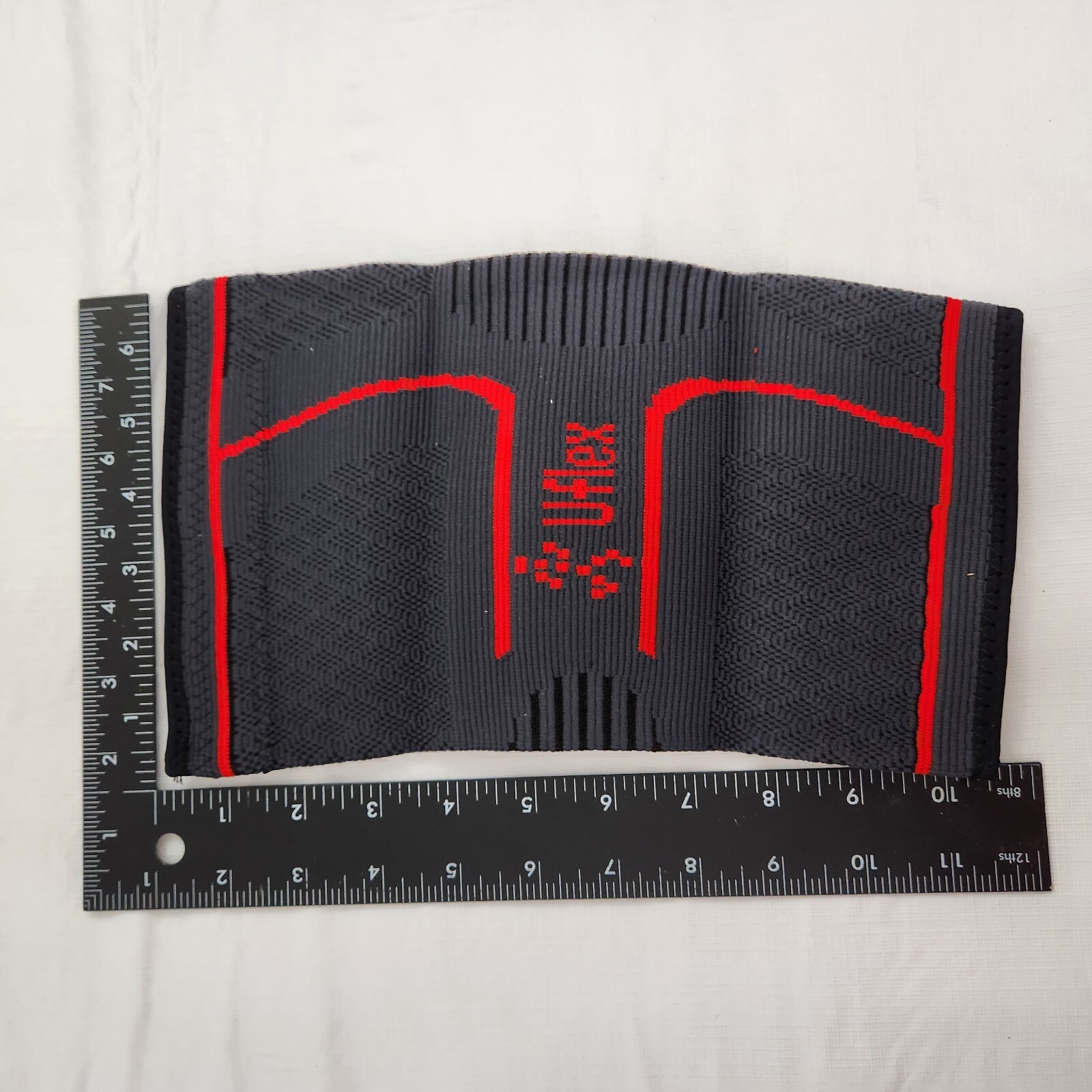 Knee Sleeve Gray Red Compression Unisex Adults One Piece Medium