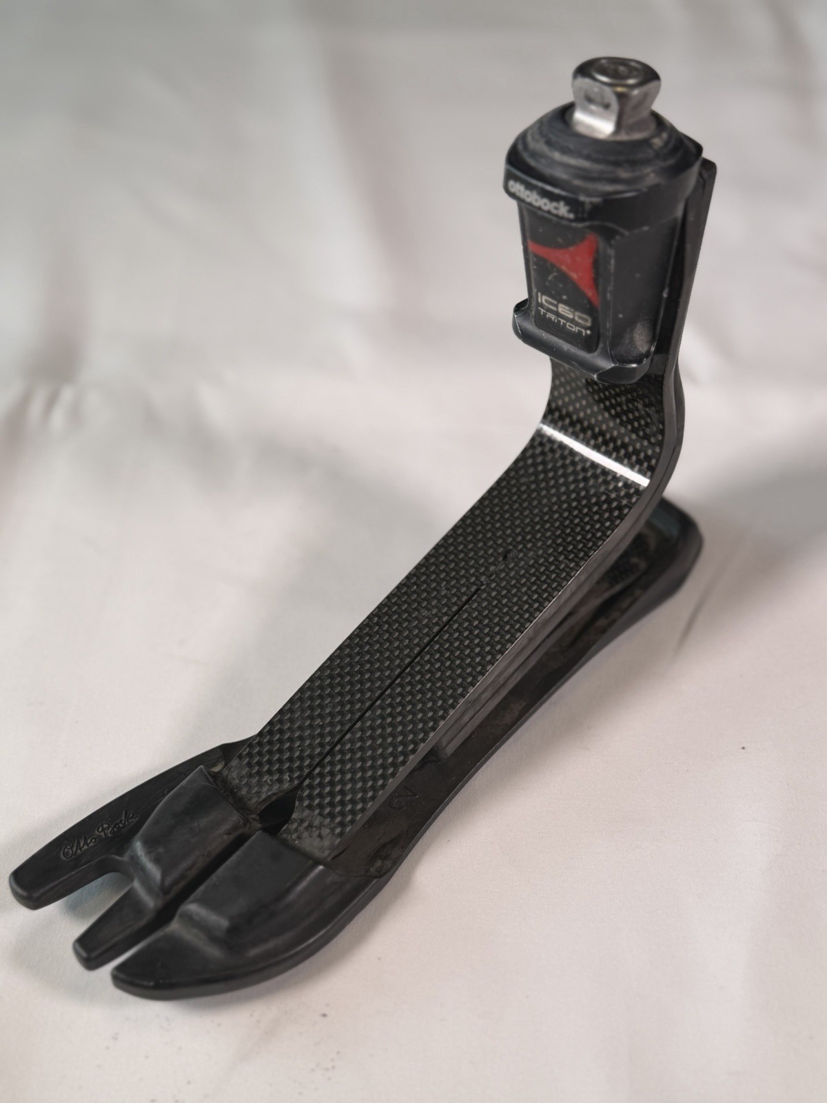 OttoBock Otto Bock 1C60 Triton Prosthetic Foot. Size 27. Left Cat 3