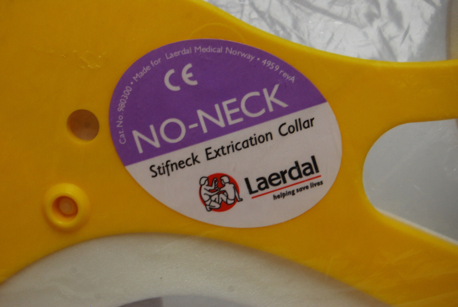 Laerdal Stifneck Extrication Collars NoNeck or Select New in Pack S7579
