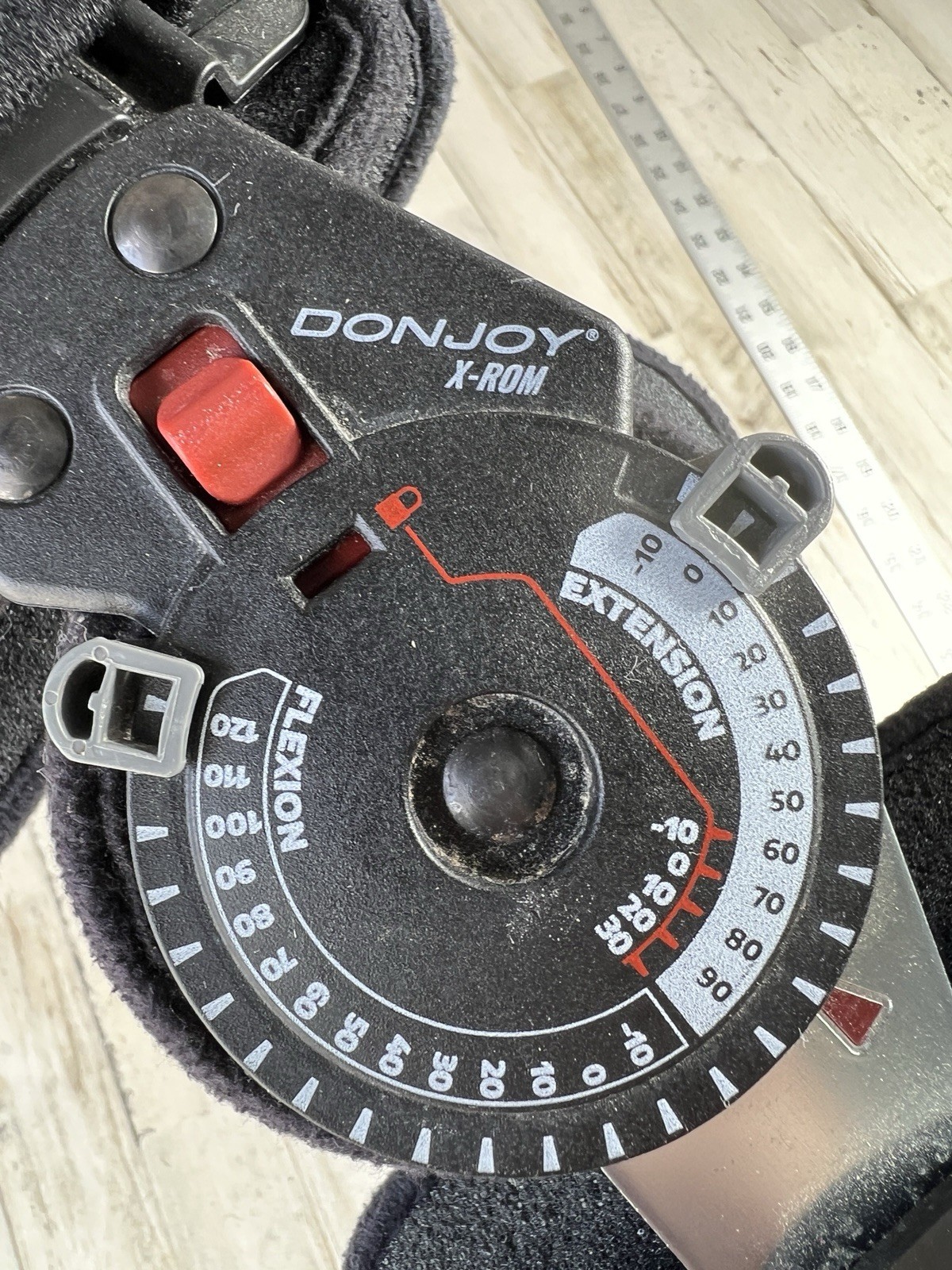 DonJoy X-ROM Adjustable Post-Op Knee Brace, Universal Fit