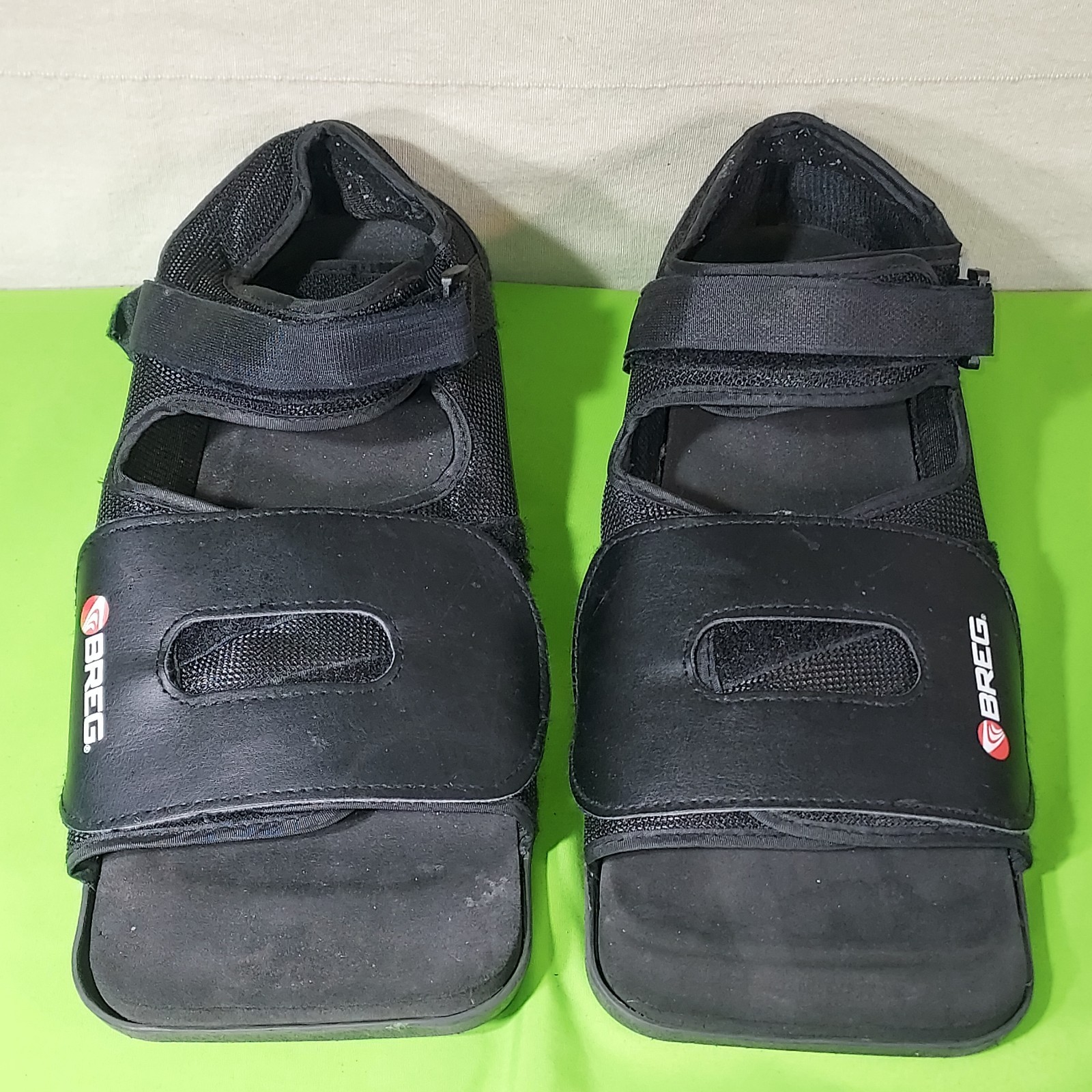 TWO Breg Square Toe Post-Op Foot Brace Shoes Adjustable Black Adult XL 13”Length