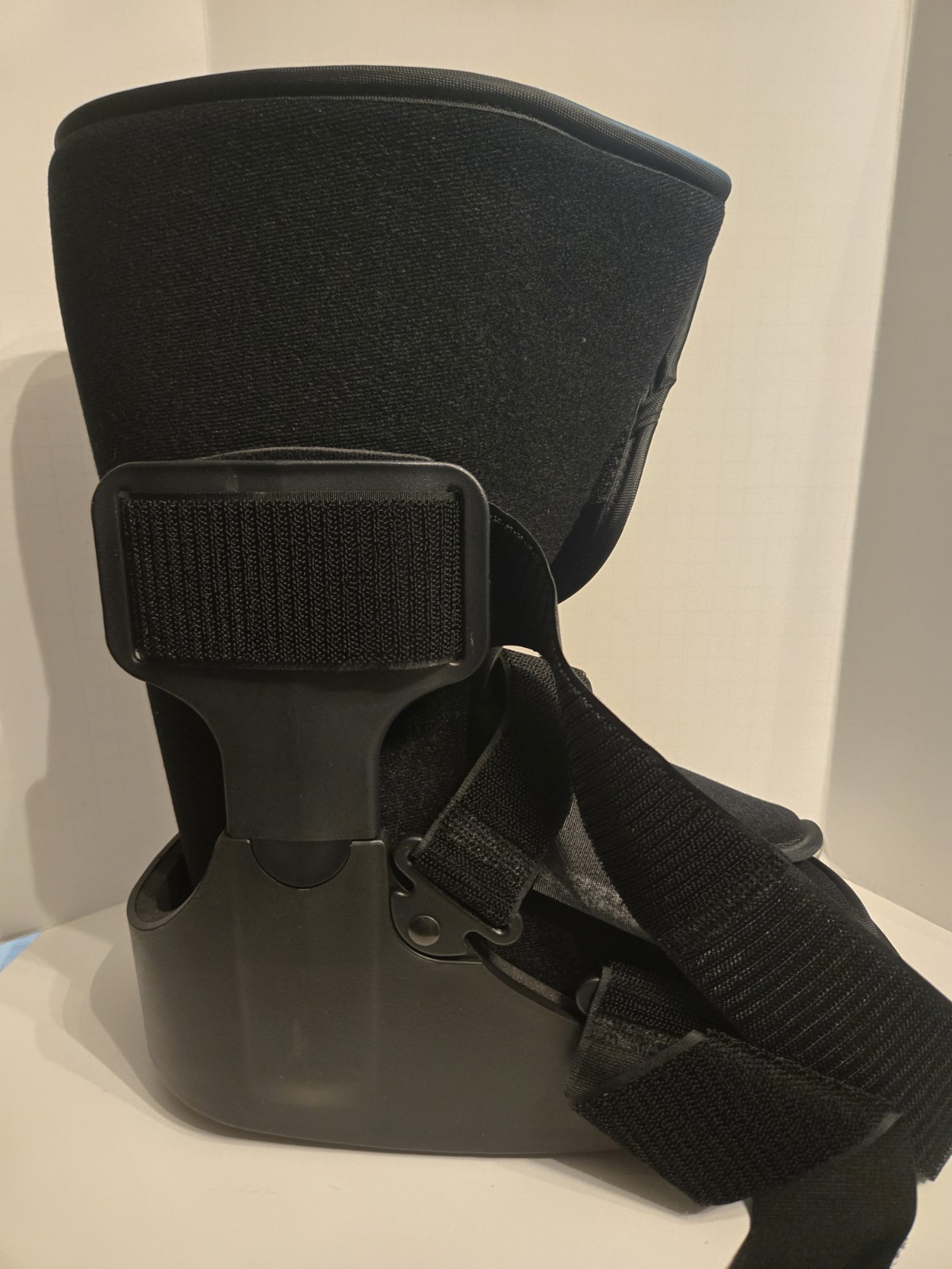 CoreTech 360 Walker Short, Inflatable Walking Boot-Foot/Ankle Support Brace, MED