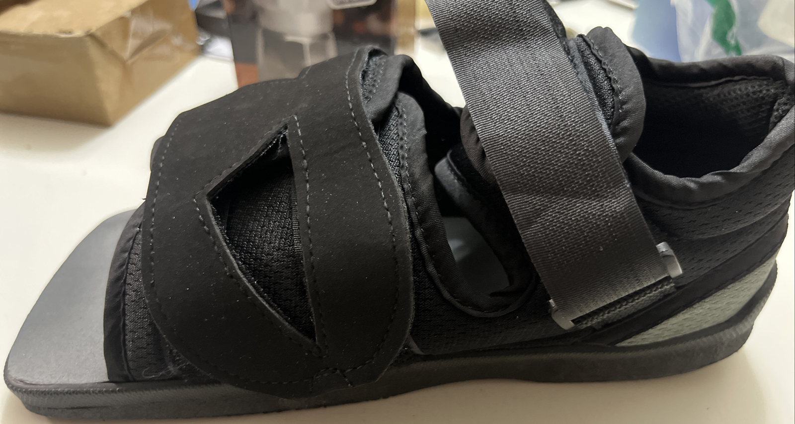 United Ortho Post-Op/Orthopedic Adjustable Recovery Shoe