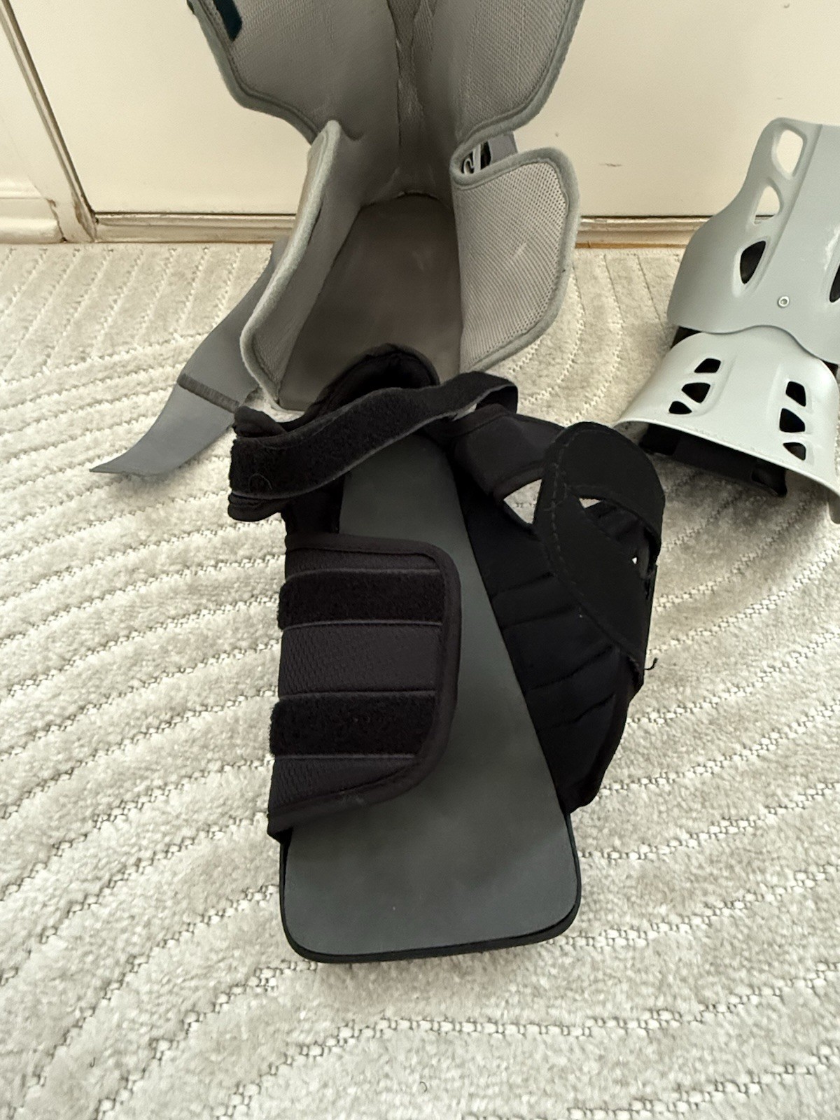 Aircast SP Walker Short Pneumatic Ankle Brace Walking Boot With Pump Size Large
