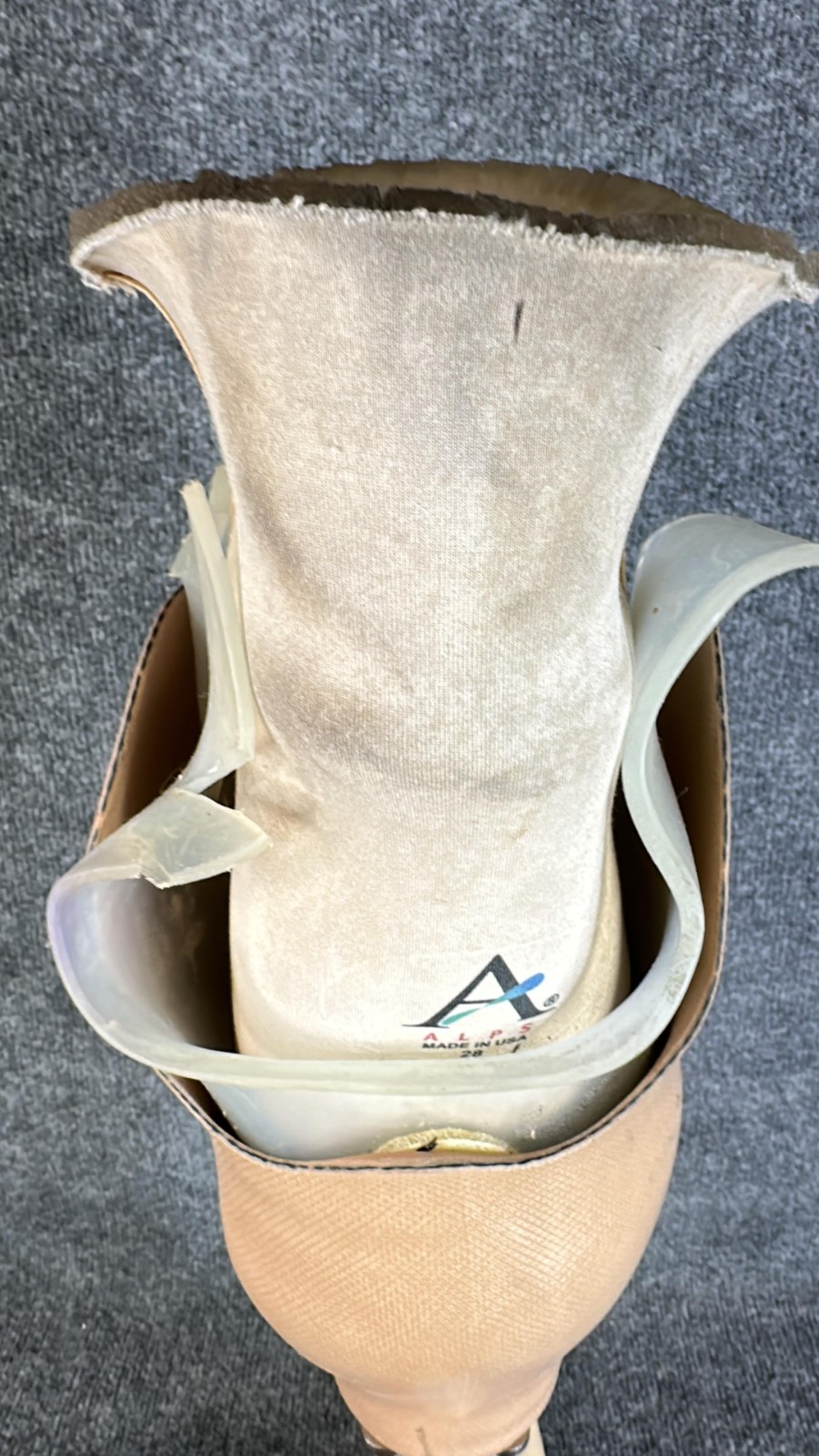 Ottobock Titan Right Below Knee Prosthetic Leg Size 28 Used