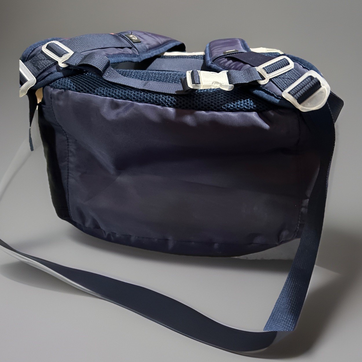 Sinvicko Back Back Insulated Lunch Pack Stain Resistant Mid Size Split Cooler