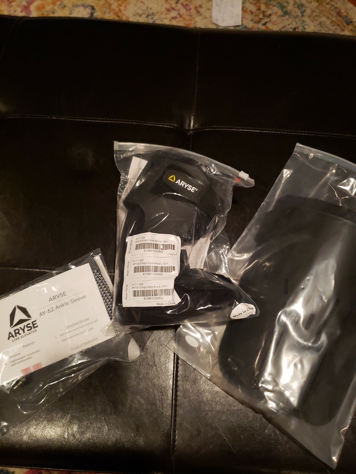 ARYSE – Right Ankle Brace Support – Medium – Shoe size Mens 8.5 to 12 Womens 9.5