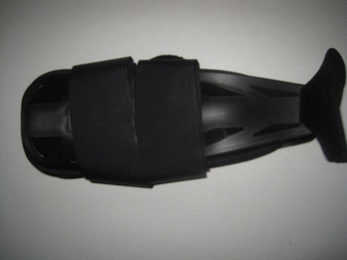 FitPro Adjustable Stirrup Ankle Splint Brace, Regular- 10″ H, NO RETAIL BOX