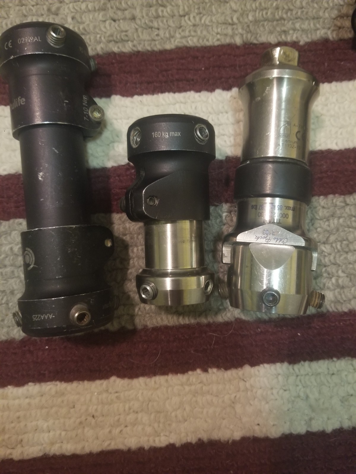 Otto Bock , lot of titanium tubes clamp adapter 30mm prosthetic leg