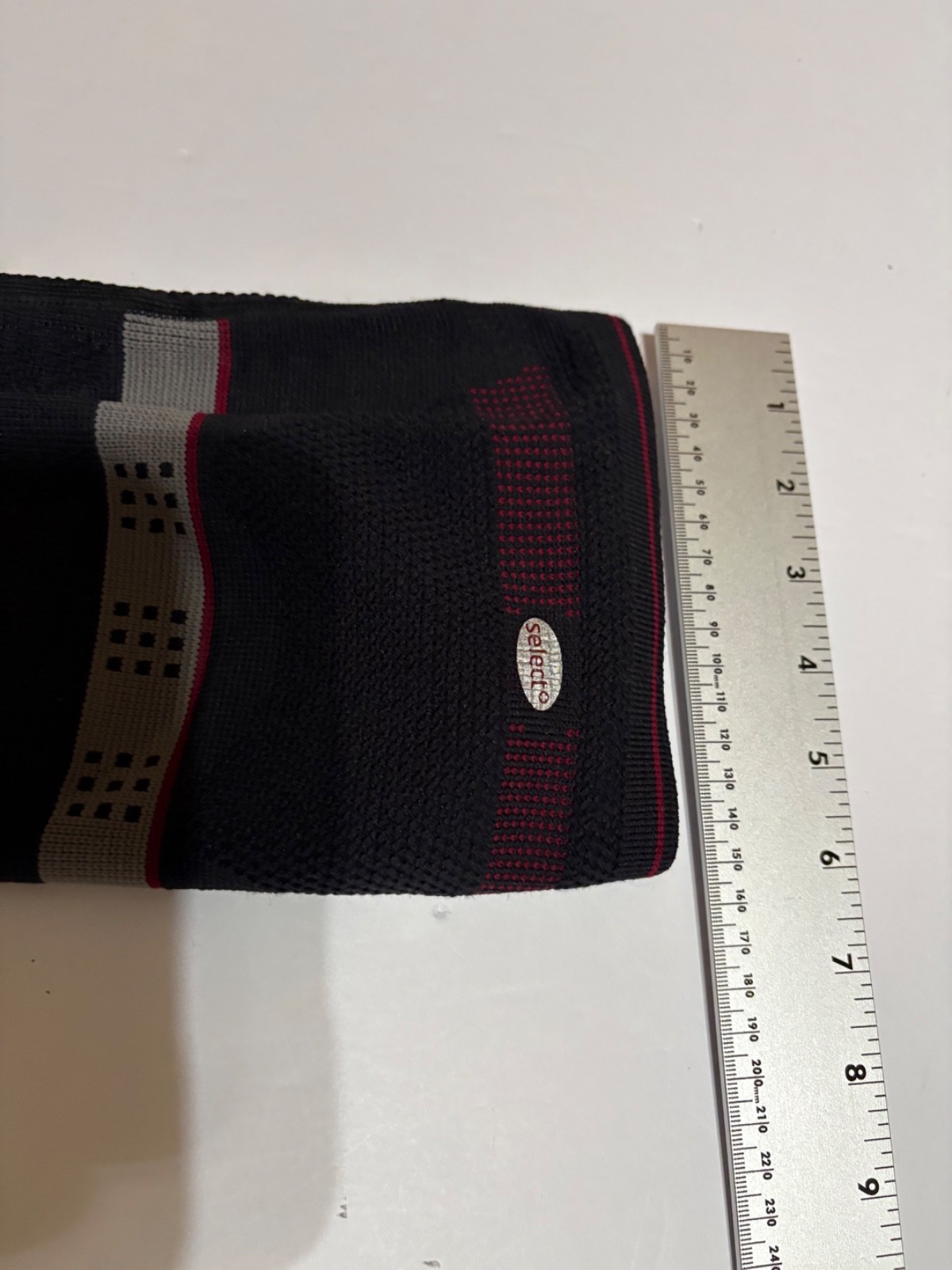 BORT Select Knee Support Pull-On Brace, Light Weight, Easy to Use, Size Medium