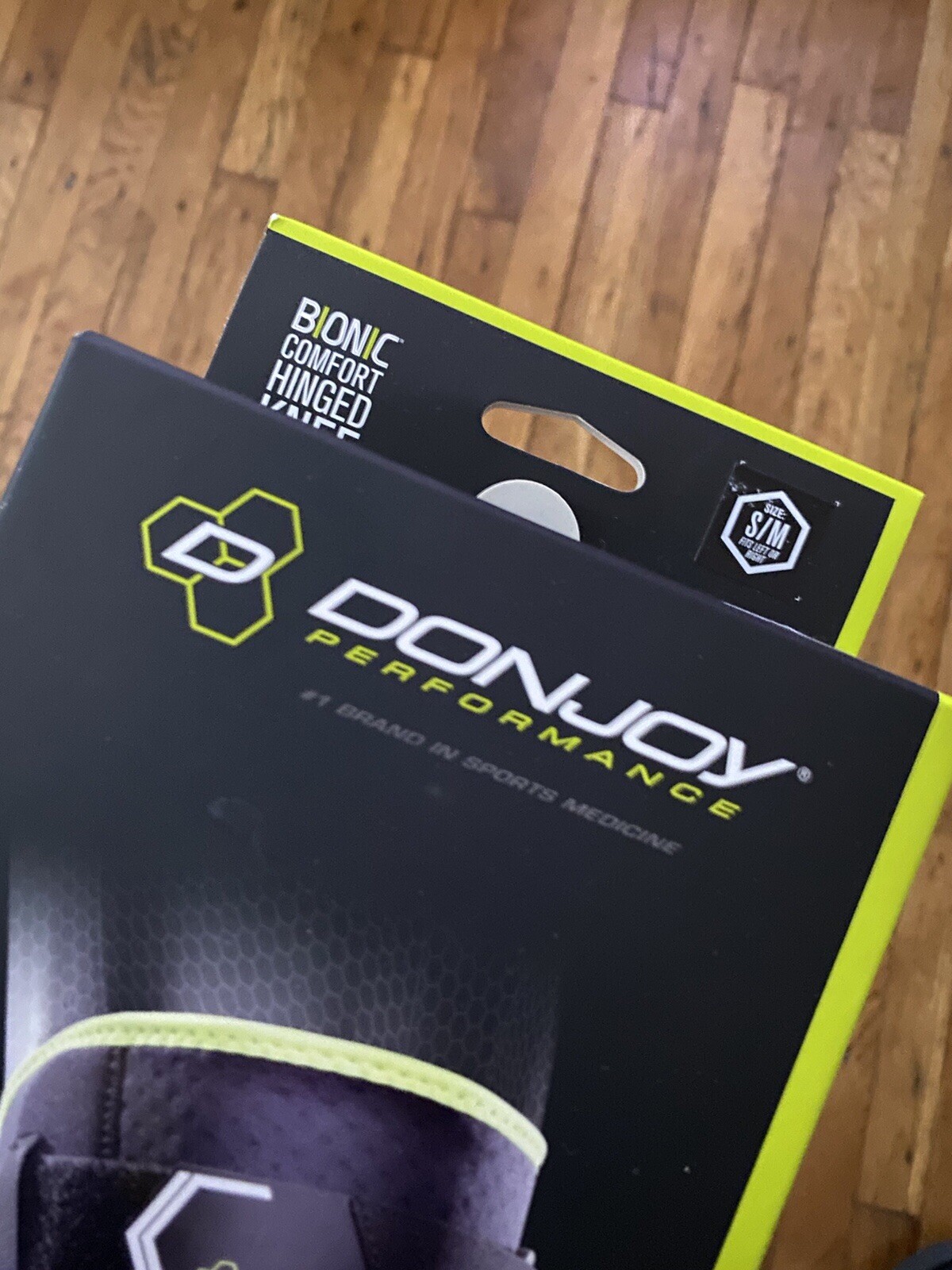 DonJoy Knee Brave Performance Bionic Hinged Comfort Strapped Small/Medium NIB