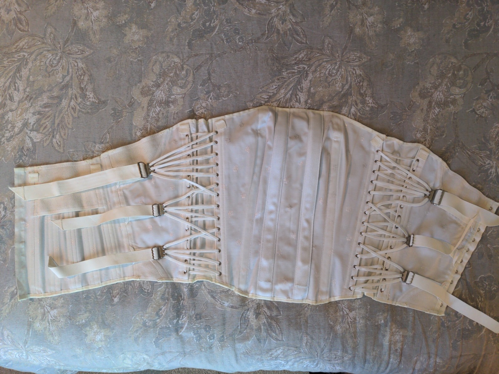 Trueform Sarco Lumbar For Women. New Never Worn Antique Corset In The Box