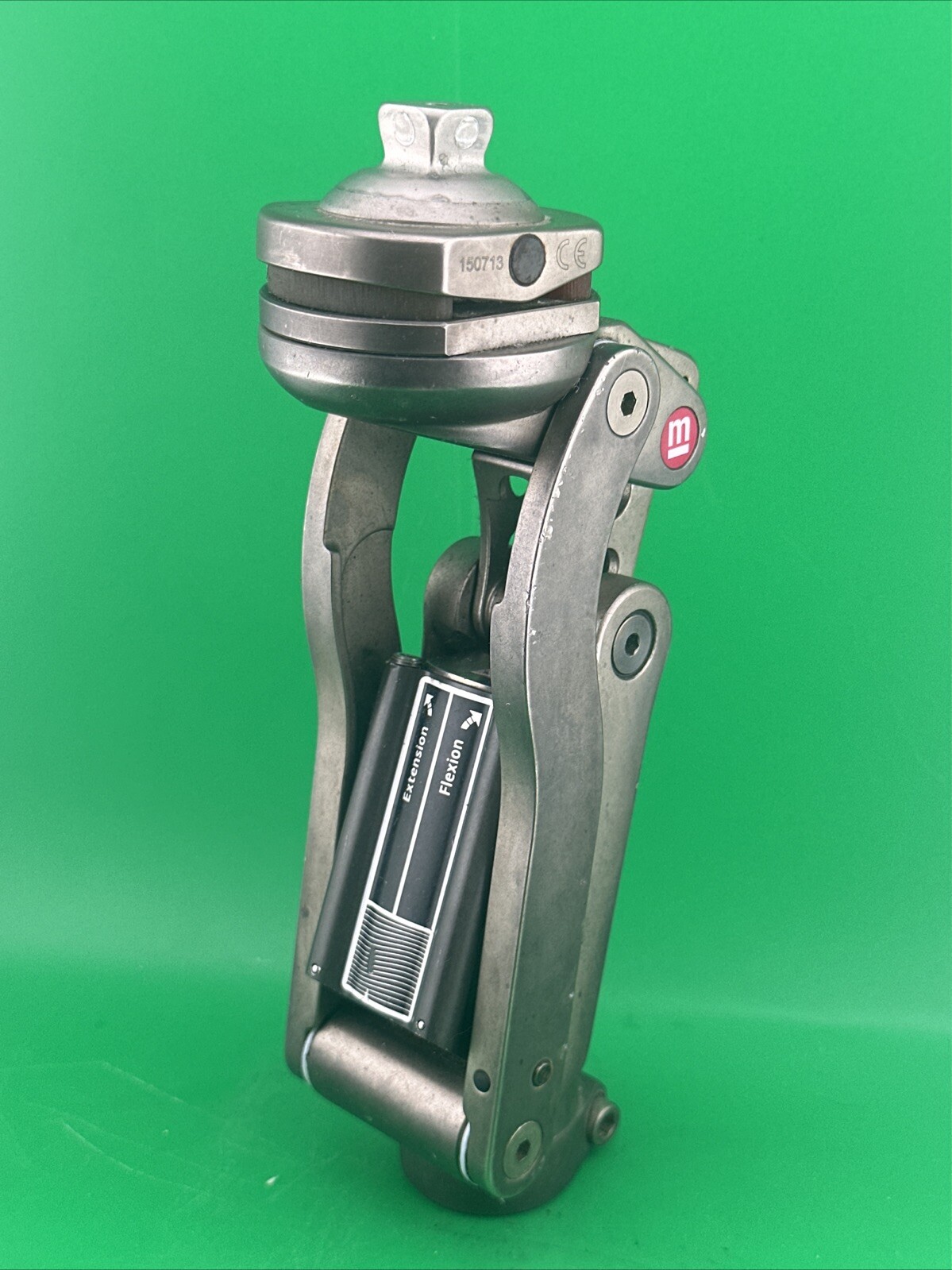 Medi Ossur Ohp3 0hp3 polycentric pneumatic Prosthetic Knee.
