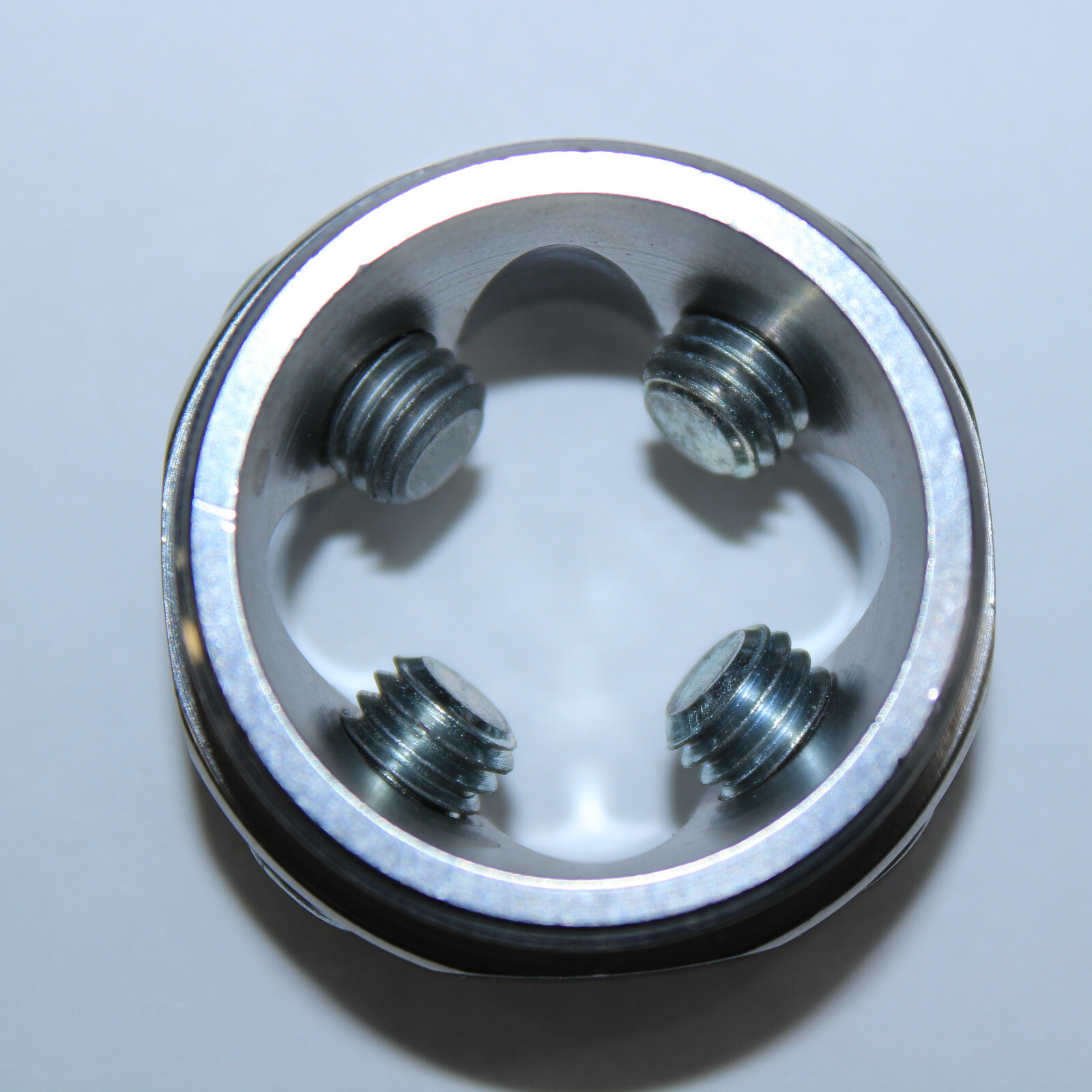 ÖSSUR SOCKET ADAPTER THREADED TOP ADAPTER INSERT FOR PRONG A-144300 STAINLESS