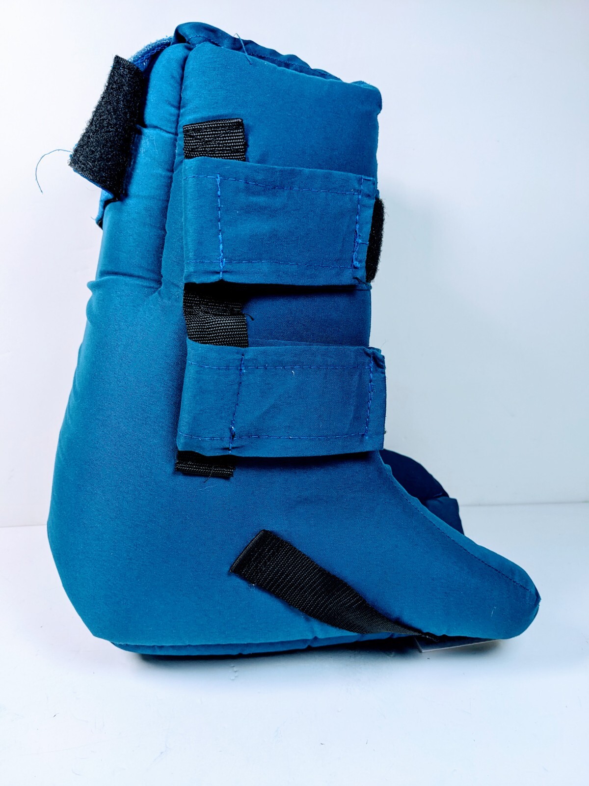 Direct supply Short Broken Toe Boot size large