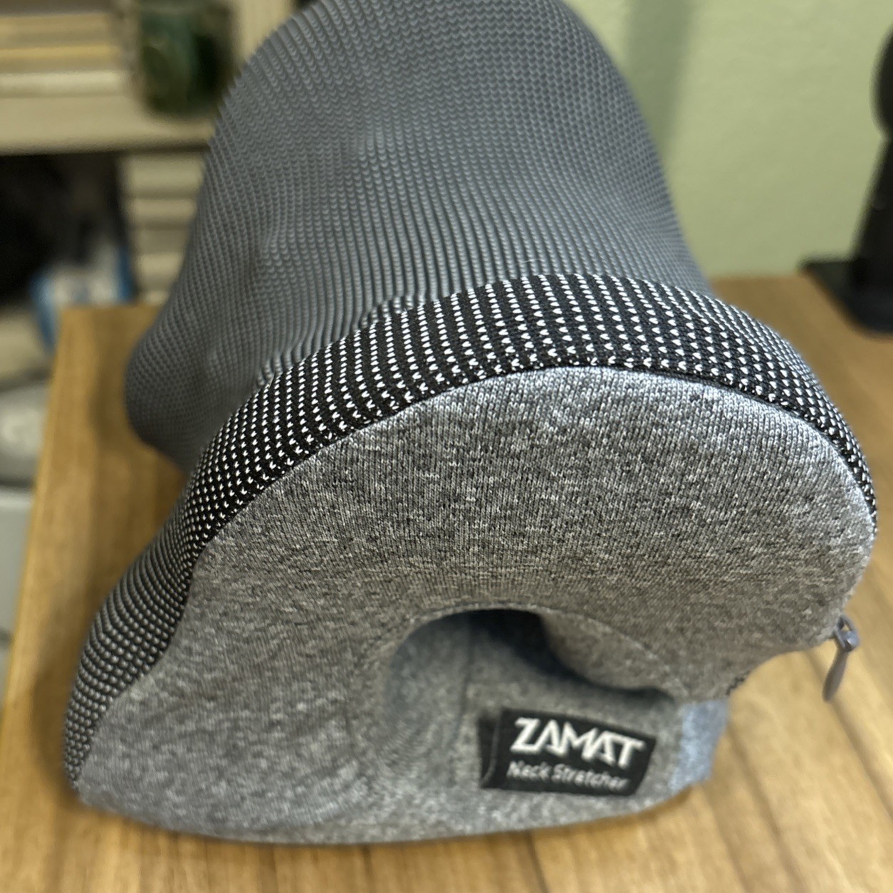 Zamat Neck And Shoulder Relaxer Pillow NIB Neck Stretcher For Neck Pain W/ Bag