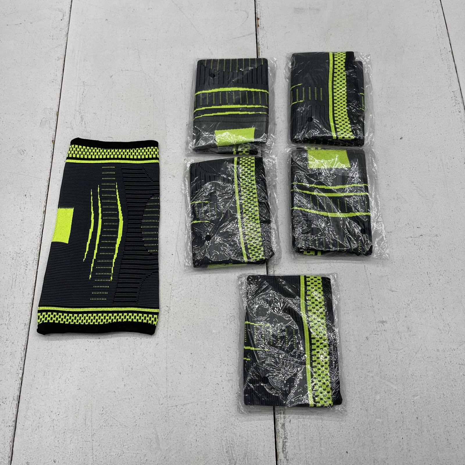 Compression Knee Sleeve One Size Black Neon Green Nylon Support Sports 6 Pack
