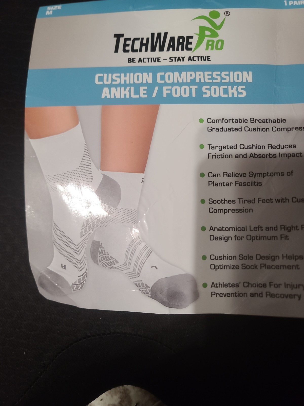 TechWare Pro Compression Ankle/Foot Socks Gray White Size M Be ActiveStay Active