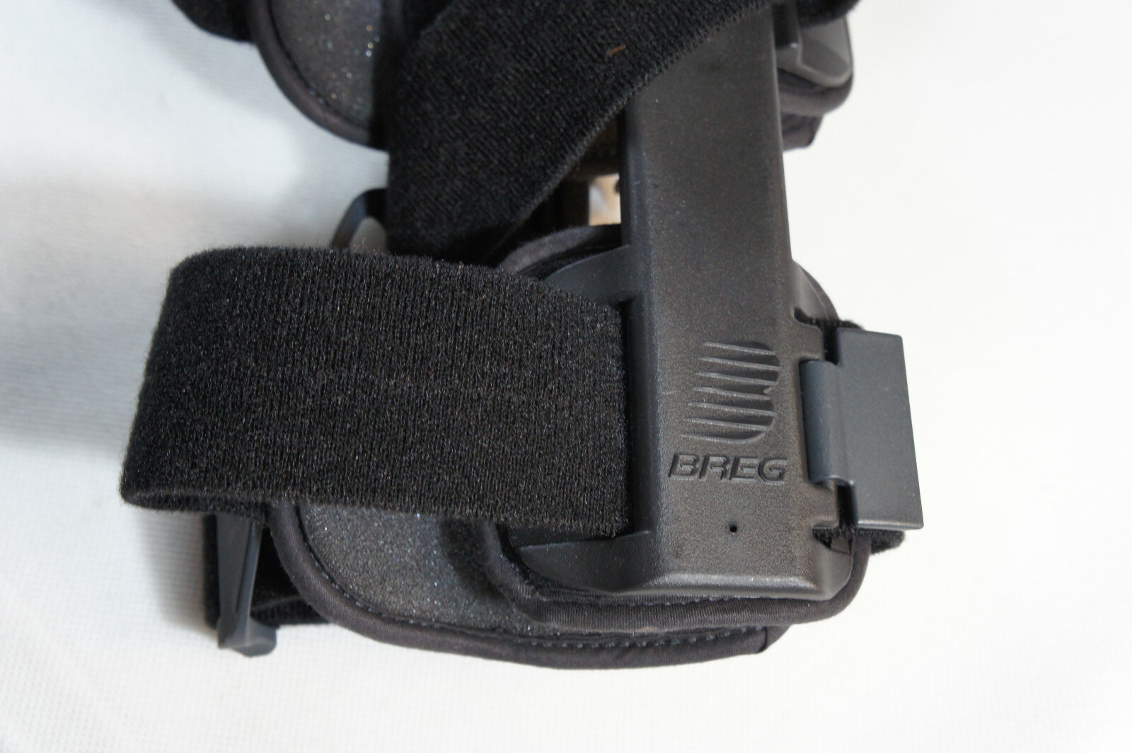 BREG T SCOPE FLEXION EXTENSION Hinged Adjustable Post Op Right Left Knee Brace