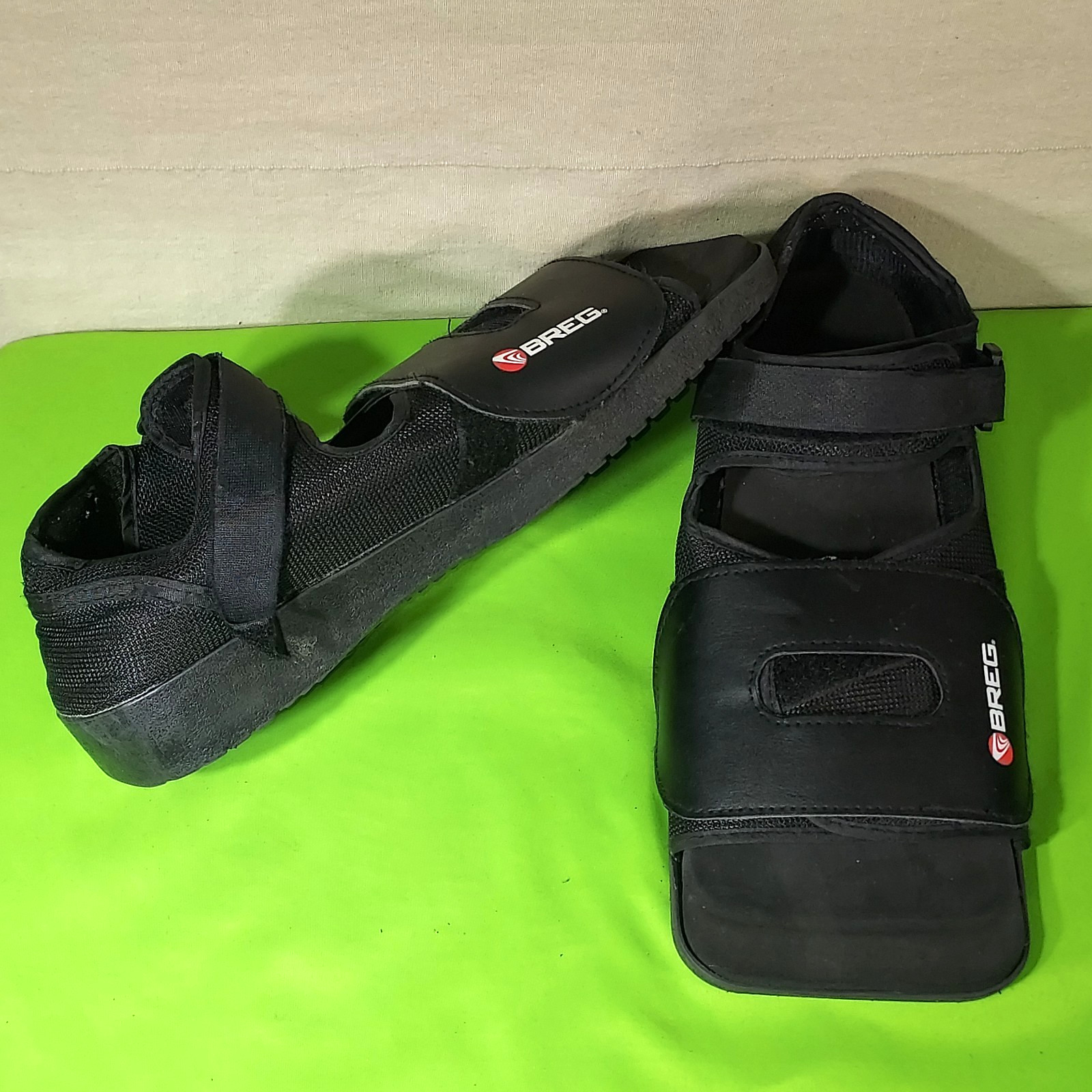 TWO Breg Square Toe Post-Op Foot Brace Shoes Adjustable Black Adult XL 13”Length