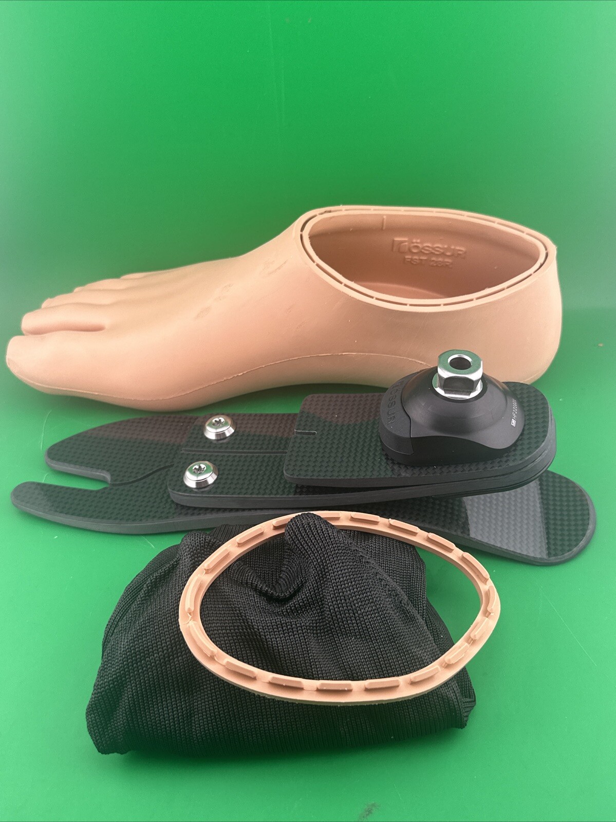 ossur pro-flex Proflex LP prosthstic foot. size 28, category 7, Right. Perfect