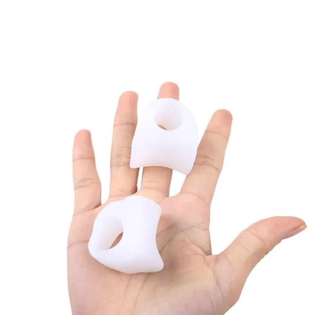 1 Pair Silicone Stay Put Straightener Separator Gel Toe Bunion Corrector Cushion