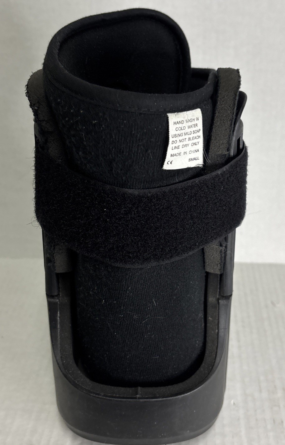 Walking Boot for Ankle Injuries & Fractures Adjustable Air Pump Size Small