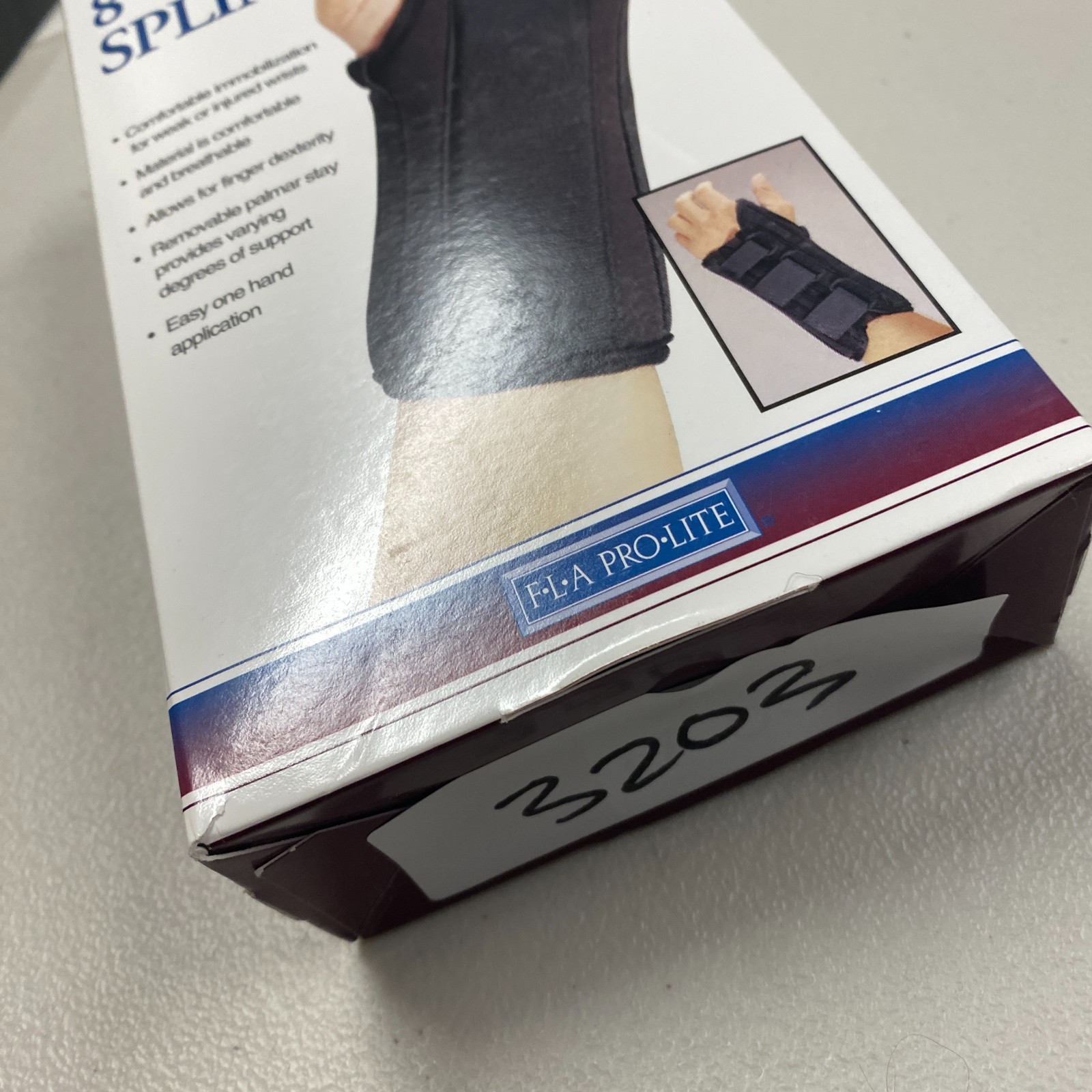 FLA Pro-Lite 8″ Professional Grade Wrist Splint Small Left Hand Black New