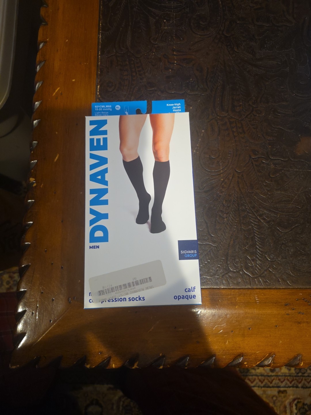 DYNAVEN Sigvaris Compression Socks Calf-High 15-20mmHg Men’s ML Black & Lt Beige