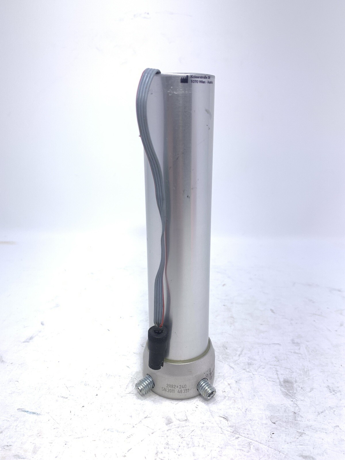 ottobock otto bock c-leg cleg 3 pylon. Prosthetic Leg Pylon. 2R82=240.