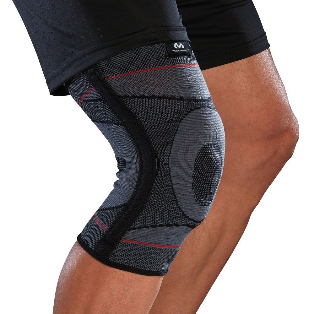 McDavid Sport Knee Knit Sleeve with Buttress and Stays – Gray –