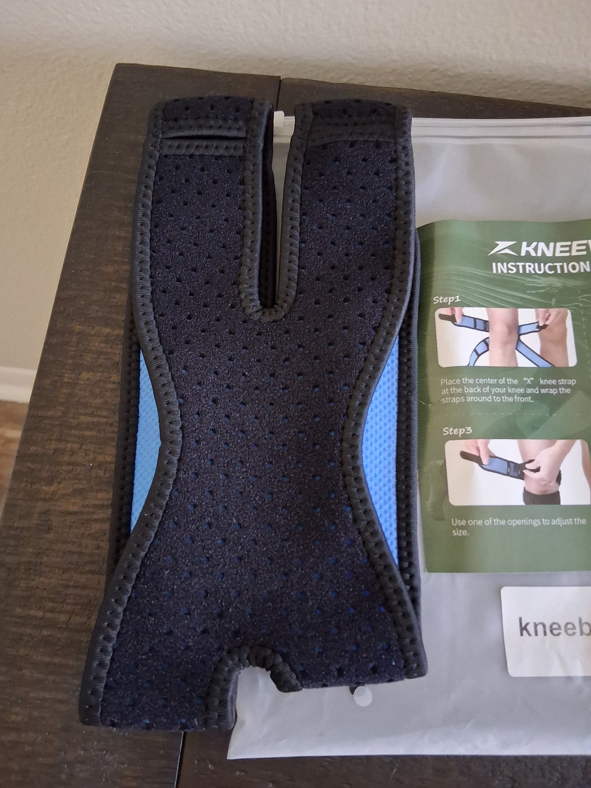 Rare KNEEWARE Adjustable Knee Brace Strap,for Sports & Daily Use SZ XL