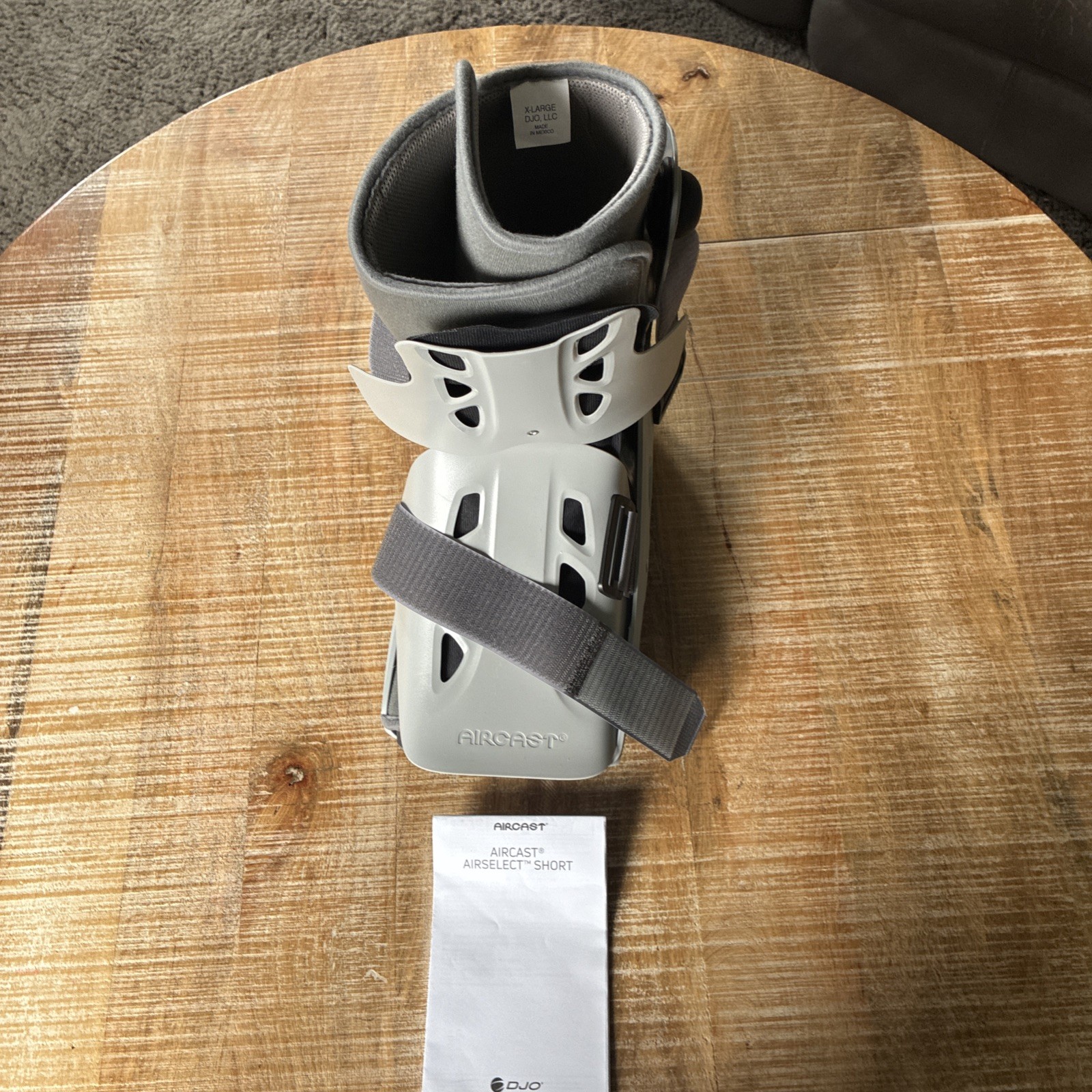 DJO Aircast Walking Boot XL