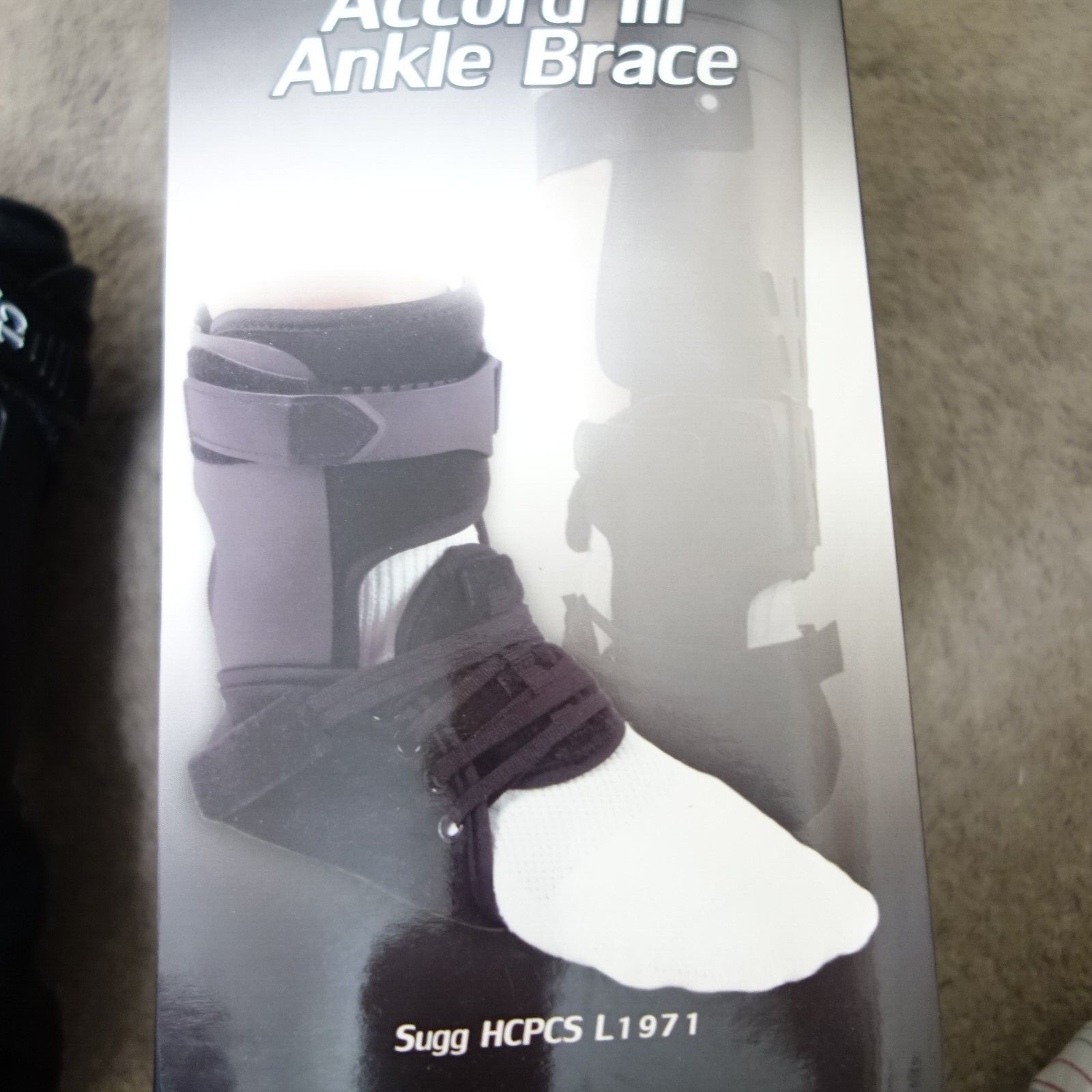 NEW Comfortland Accord III Ankle Brace Medium Right. Black. CL-301-3-R. Sprains
