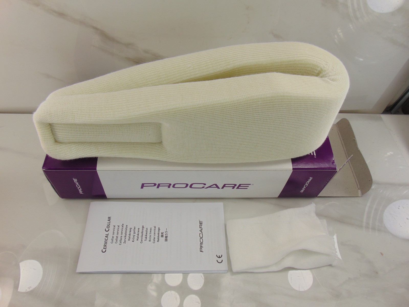 PROCARE Form Fit Cervical Collar Size: NEW in Box 79-83500 – 3 inch universal