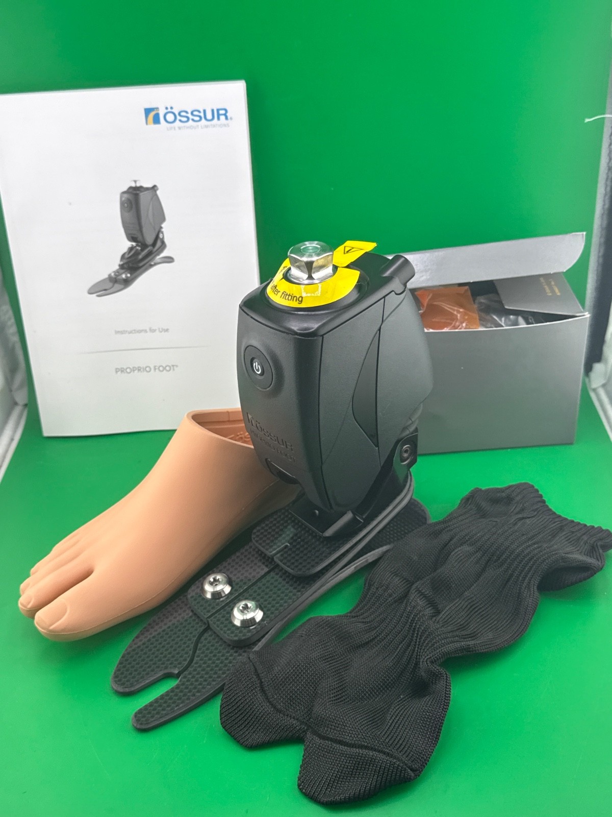 Ossur proprio micro processor prosthetic foot. Right. Size 22. Category 1