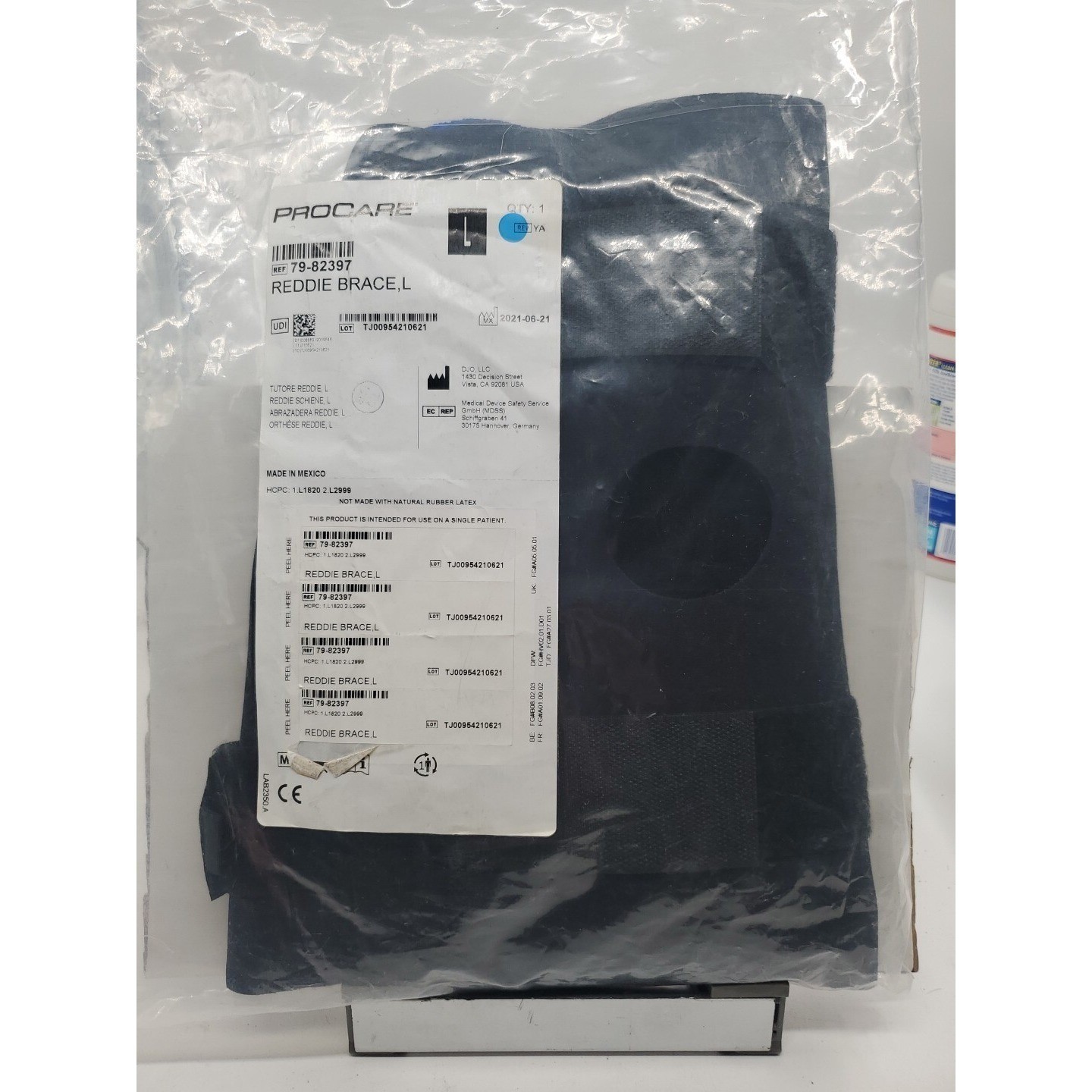 ProCare Reddie Brace Knee Support Size Large L Black Neoprene 79-82397 New