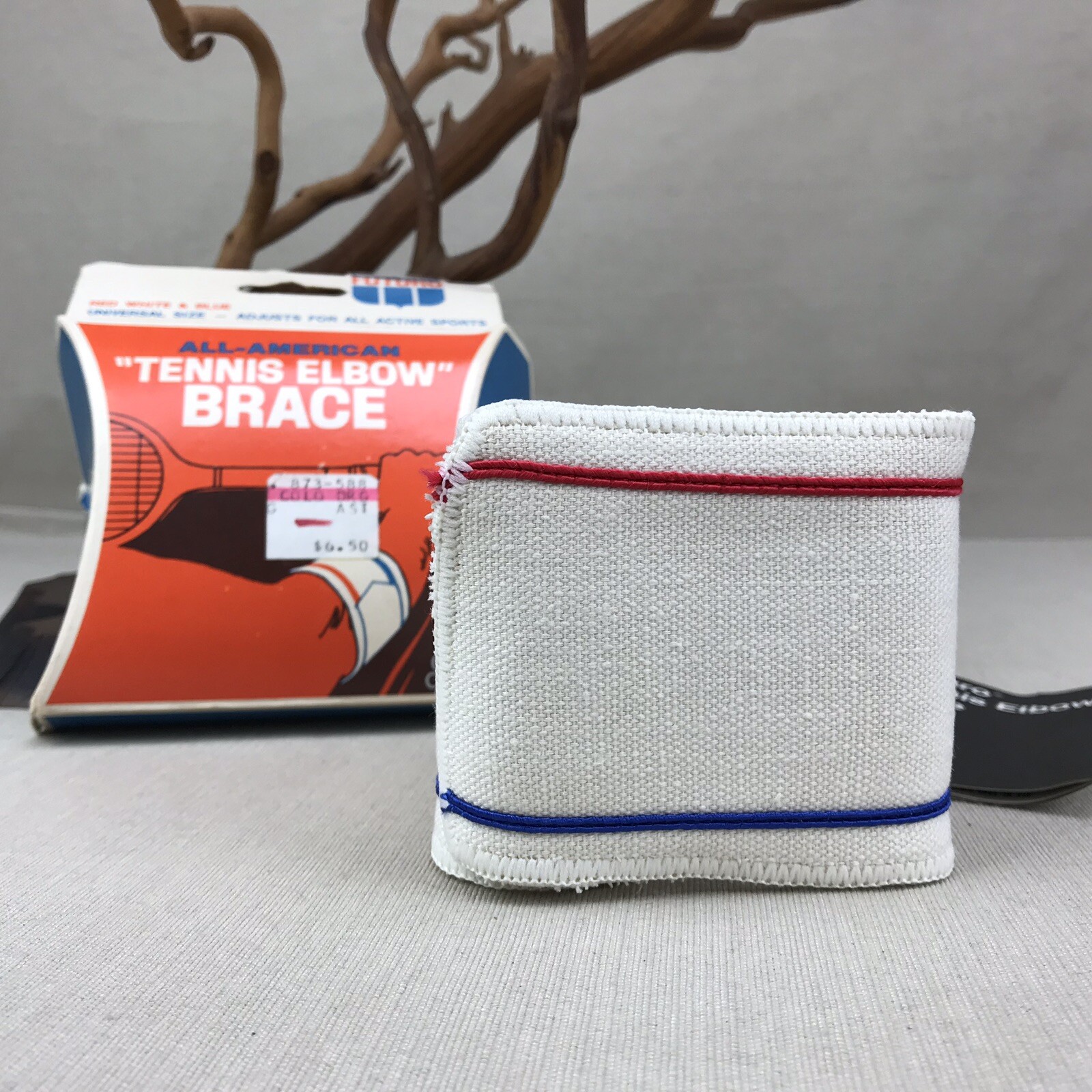 FUTURO Vintage 1973 All-American Tennis Elbow Brace Red White Blue One Size