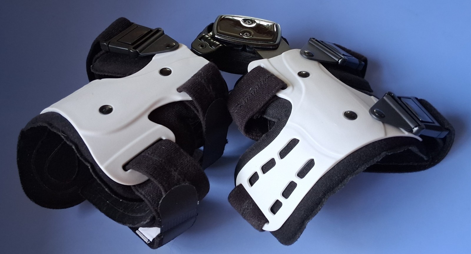 Pair (Left/Right) Universal OA Unloader Knee Braces – Osteoarthritis Pain Relief