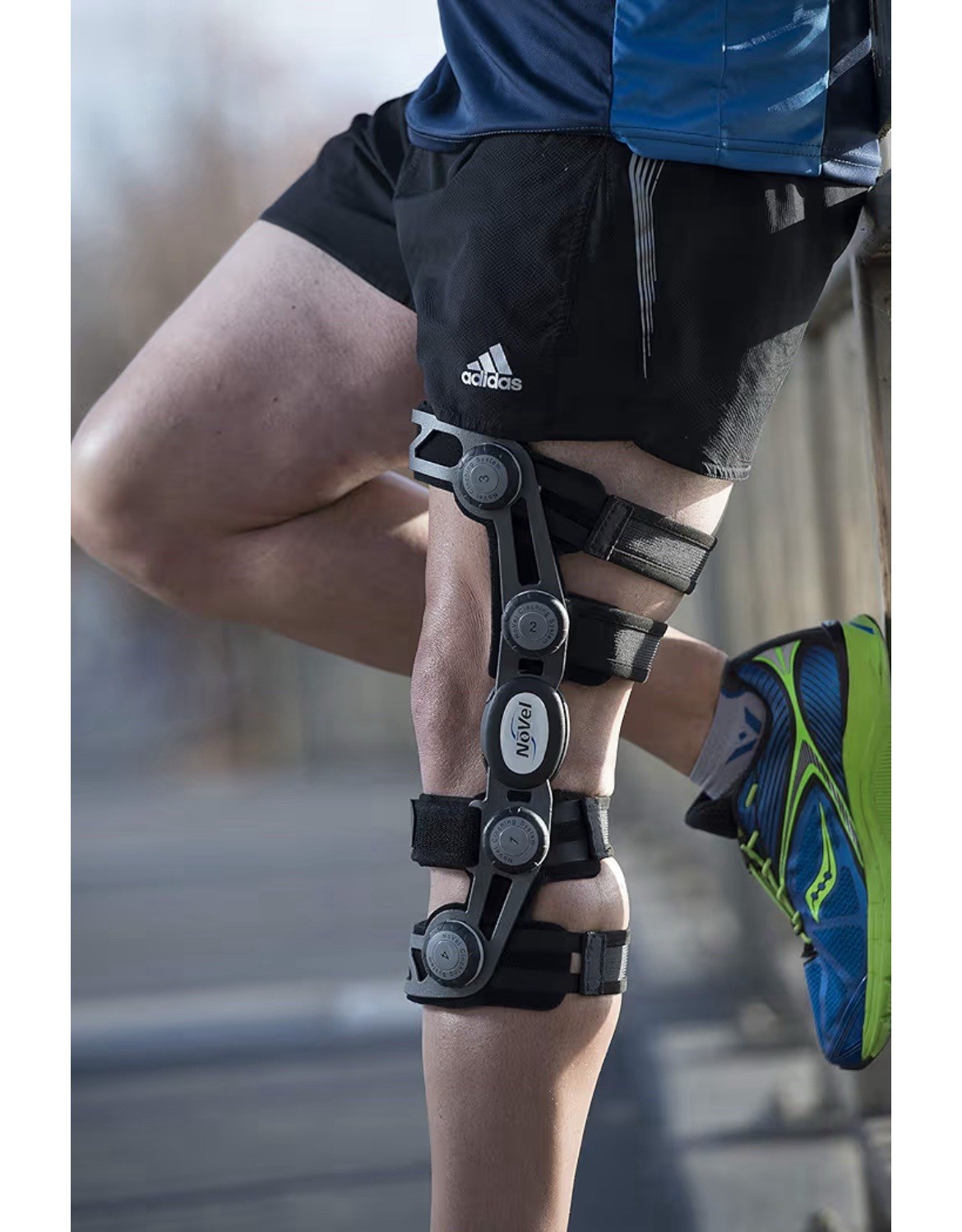 United Ortho 300652-07 NõVel ACL Functional KneeSupport Brace, Left Leg, Large
