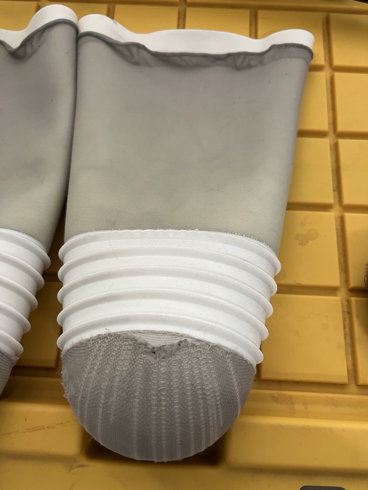 Iceross Seal-In X5 Transfemoral Liner Size 32 Full Length Not Trimmed