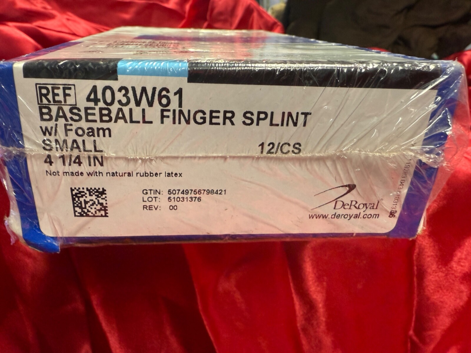 DeRoyal 403w61 Baseball Finger Splint – Small Size, Foam Padding, 12-Pack Case