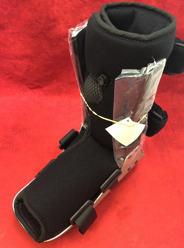 NEW BLEDSOE BL511005 J Walker Plus Recovery Therapy Boot w/ Manual Air Pump